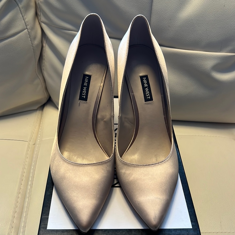 Nine West Champagne 4 inch heels.